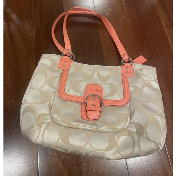 Coach Purse Cream Coral Pink Gently Used. Conditions